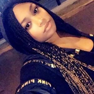 Meet your Posher, Ericka